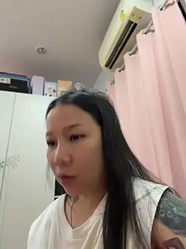 แชท XXX สดของ LINDA_HD