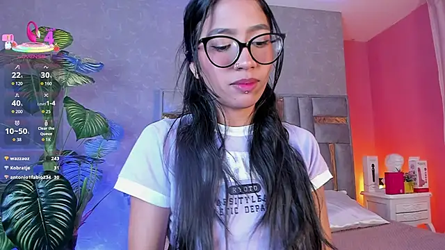 Tyla_Ks' Live XXX Chat