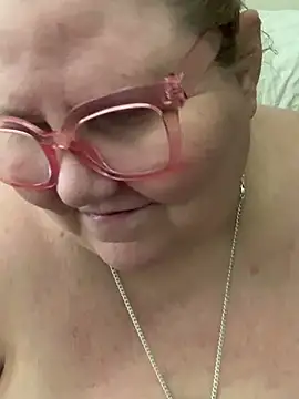 Chat +18 de TheMotherPearl ao vivo