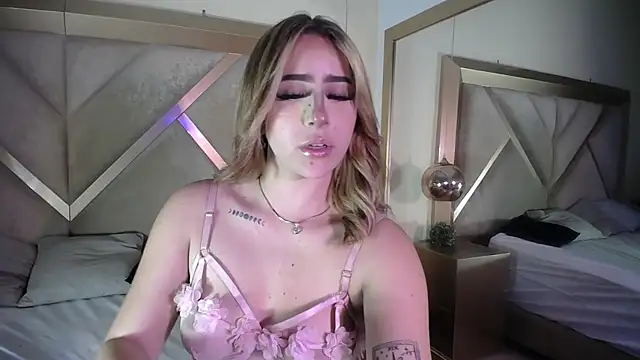 Chat +18 de SelenaNoir_ ao vivo
