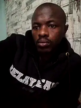 Show modela DigCrok na web-kameri