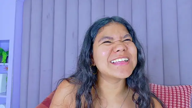 Czat XXX na żywo – AhslyEvans__