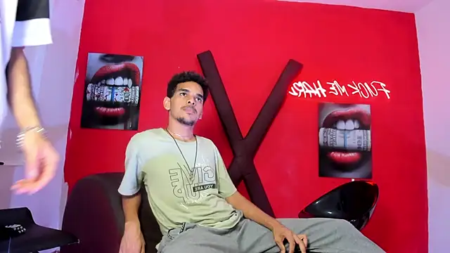 LOVE_KING1 – Live XXX-chat