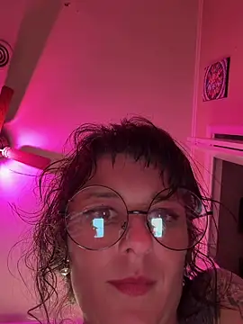 unemployedstripper's Live XXX Chat