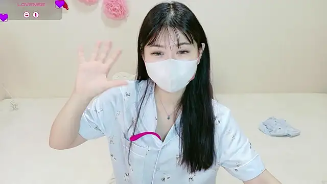 Mila_Velvet_LIVEのライブXXXチャット