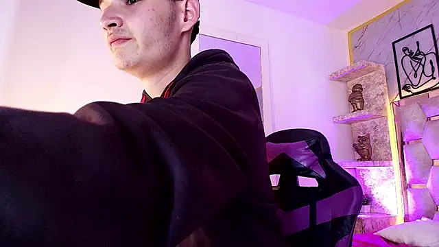 Webkamerová show naim_darrechi