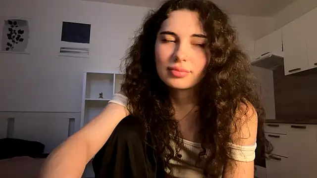 runawyin Chat XXX in diretta