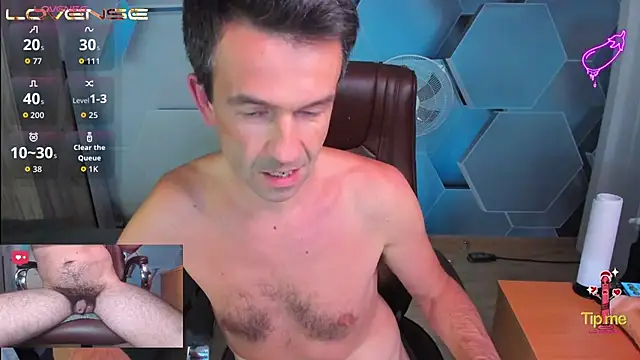 SteveTiger Live XXX-Chat
