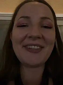 XXX chat uživo modela MaryJey