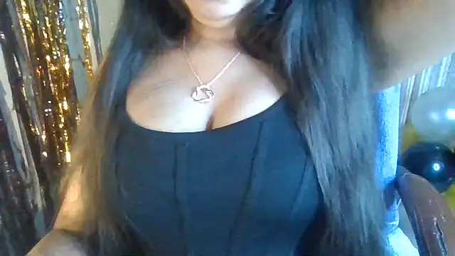 Yashika_Love_n Live XXX chat