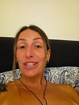 Chat +18 de NicoleKaiser ao vivo