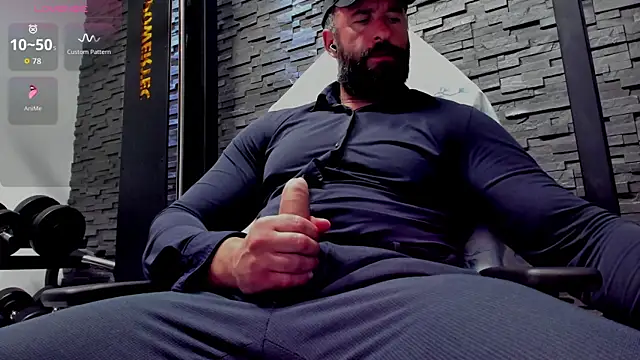 Chatroom XXX en direct de David_Big_Daddy
