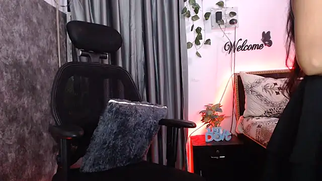 The_BlackWidow's Live XXX Chat