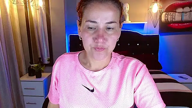 kathekitten's Live XXX Chat