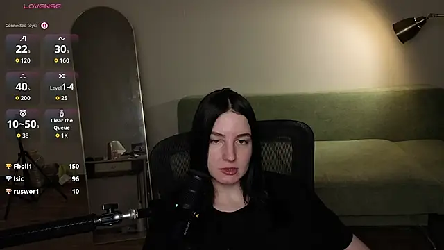 Naomi_Velvet: онлайн-секс-чат