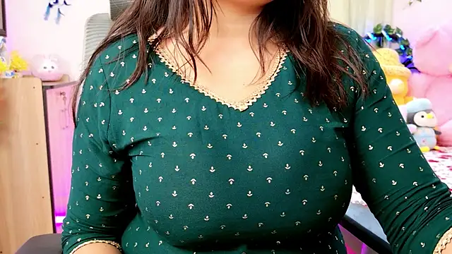 thyAanvi Chat XXX live