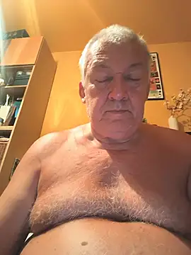 Show de kerzoolee57 na webcam