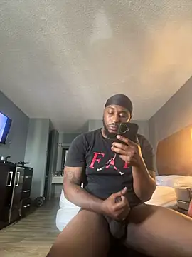 Stressreliever82 Show in webcam