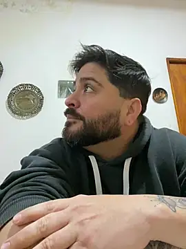 leonidaslechero Webcam Show