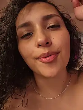 Lucy_Marin Adlı Modelin Web Kamerası Şovu