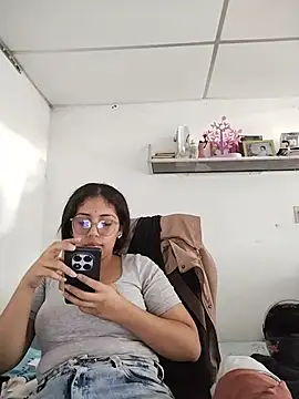 Chat XXX en directo de cristal_adams11
