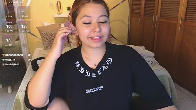 Chat XXX ao vivo de attenea_cutte