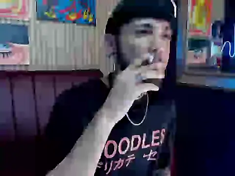 XXX chat uživo modela Murdockk