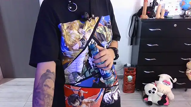 XXX chat uživo modela thomascooper7