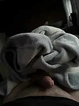 husband4555 Show in webcam