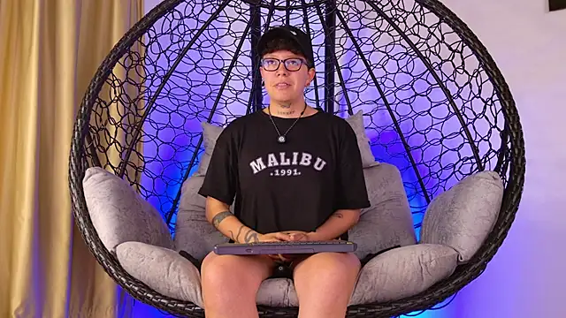 alex_noa – Naživo XXX chat