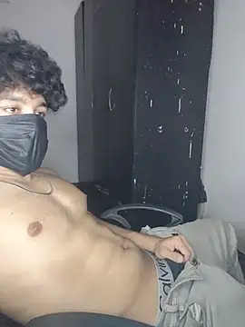 roxiii_ Show in webcam