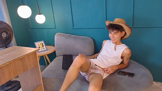 Онлайн чат XXX christopher_robin4