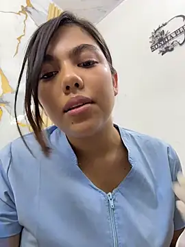 babysaritaa's Live XXX Chat
