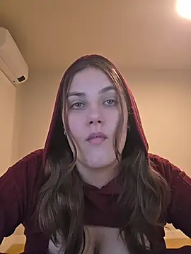 Živý XXX chat MiaRides19