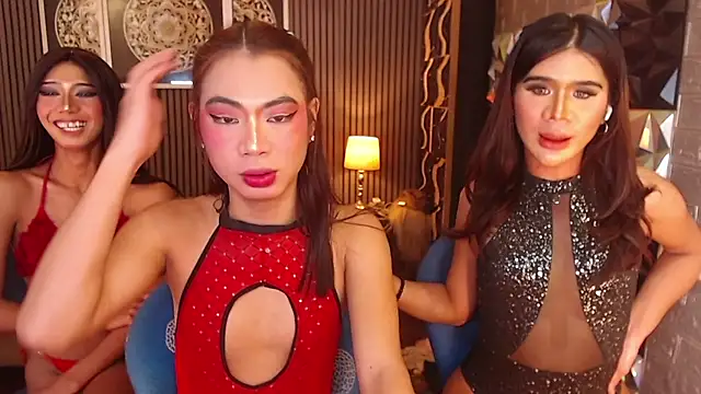 Chat XXX ao vivo de AudreyMilesTrans