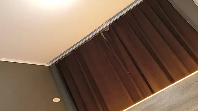 دردشة MavkaCute الجنسية المباشرة