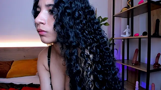 Emily_bruss Chat XXX live