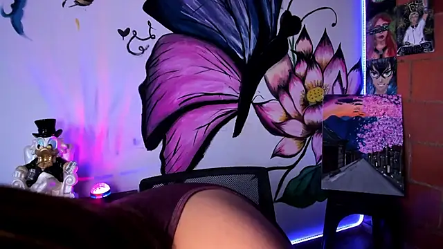 Chat XXX en directo de becca_diamond