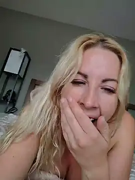Show Webcam de EllieEnchantress