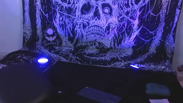 Chat XXX ao vivo de mikaskullcs