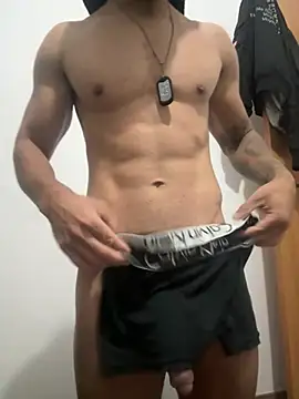 Yourman22cm – webcam-show