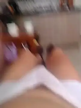 XXX chat uživo modela Valery07