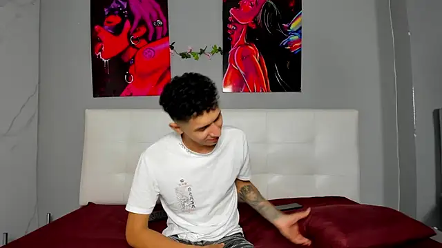 ahsly78Bryan 라이브 XXX 채팅