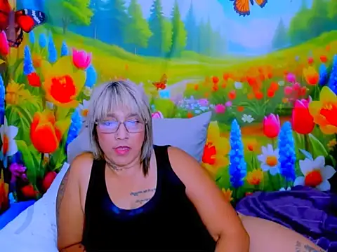 indianroxy 现场XXX聊天