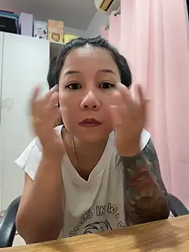 โชว์เว็บแคมของ LINDA_HD