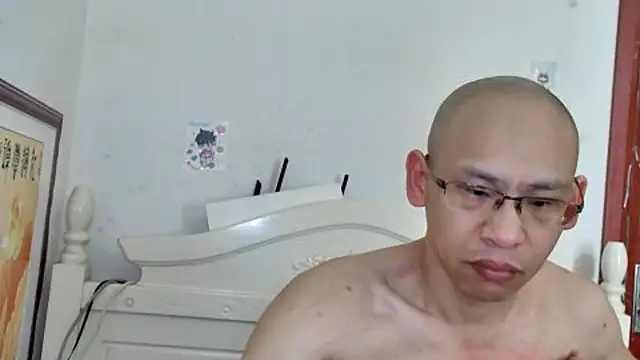 benly888 网络视讯表演