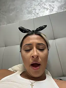 Chat XXX en directo de Kylie_One