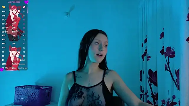 Isis101's Live XXX Chat