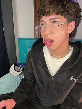 Kael_Prince 라이브 XXX 채팅