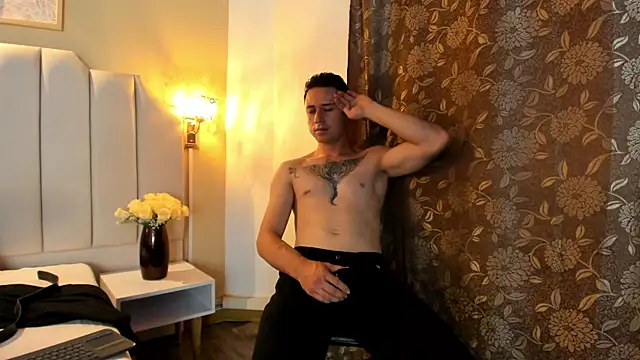 ClarkKush – webcam-show